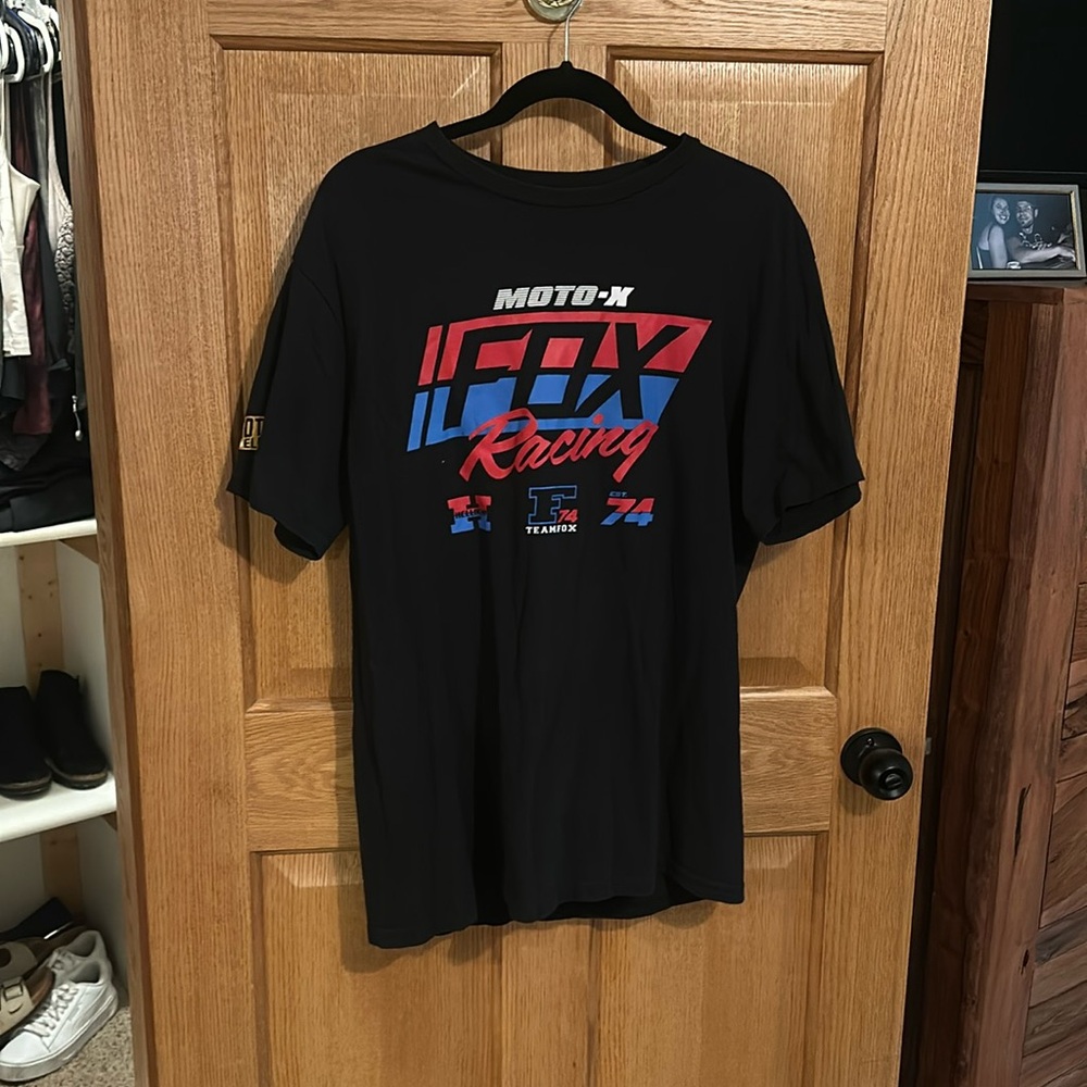 Fox tee